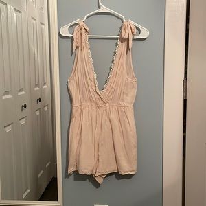 LA Hearts pacsun pink lace trim romper